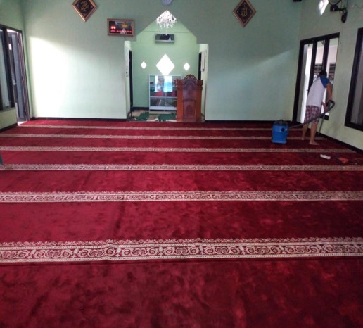 Perbaikan dan Pengadaan Karpet Mushalla dan Masjid Lingkungan Pabrik Tahun 2016